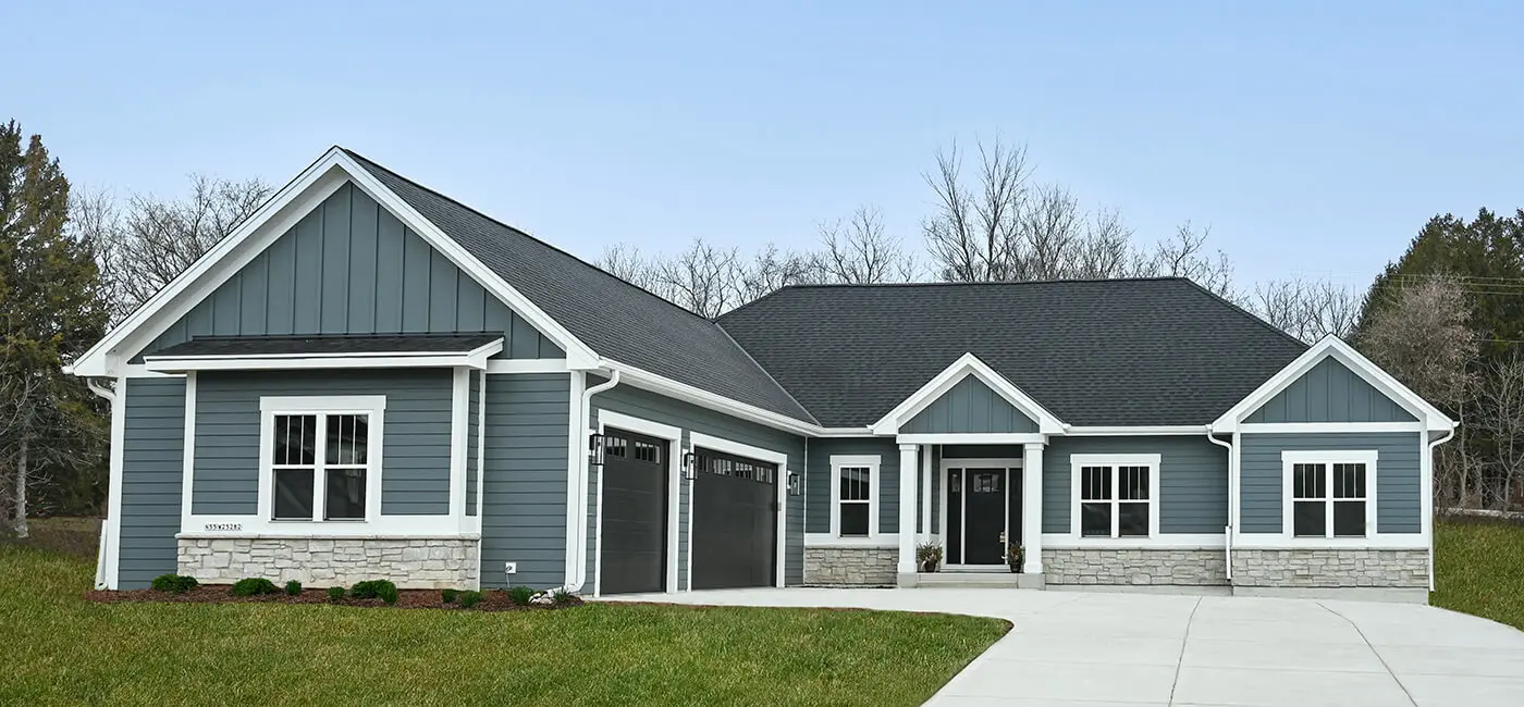 The Auburn at Redford Hills, Exterior